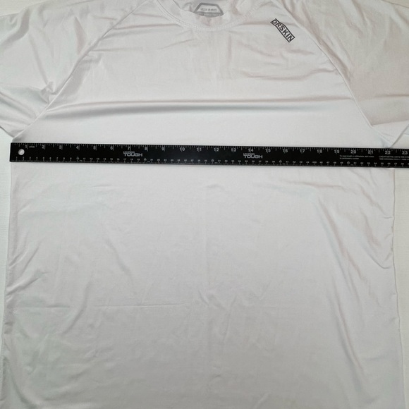 EUC XL DrSkin White Short Sleeve Athletic T Shirt Dr. Skin Short Sleeve 012 - Picture 6 of 9